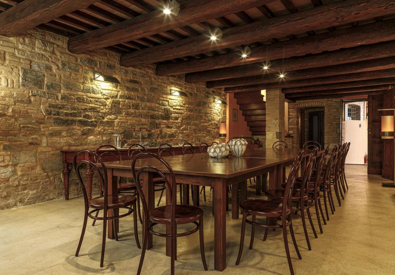 Bed and Breakfast Il Cortile Segreto Сан-Северино-Марке Экстерьер фото